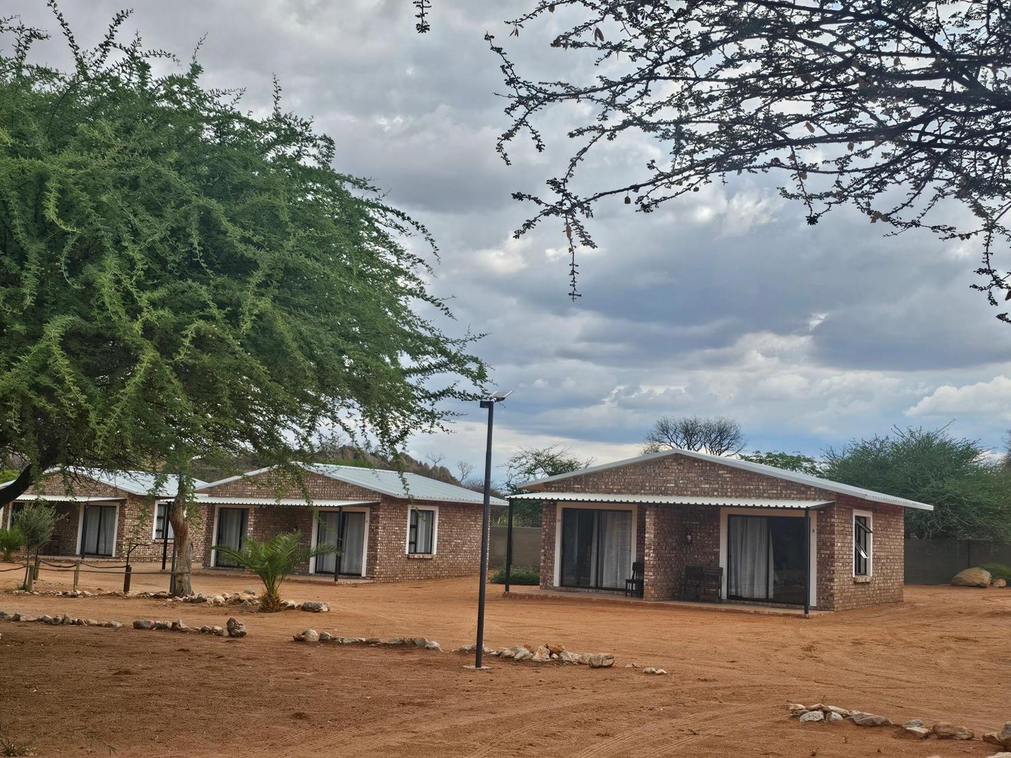 Kaoko Bush Lodge Kamanjab Kültér fotó