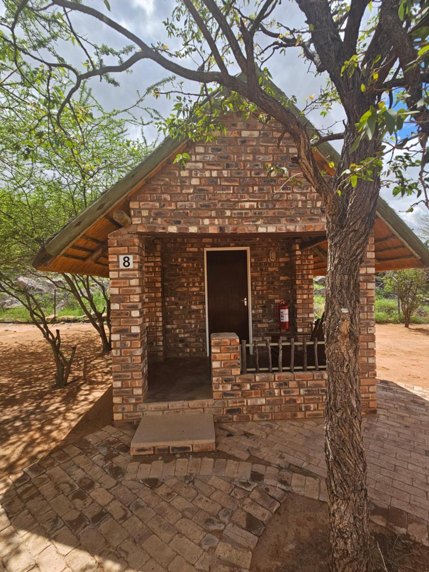 Kaoko Bush Lodge Kamanjab Kültér fotó
