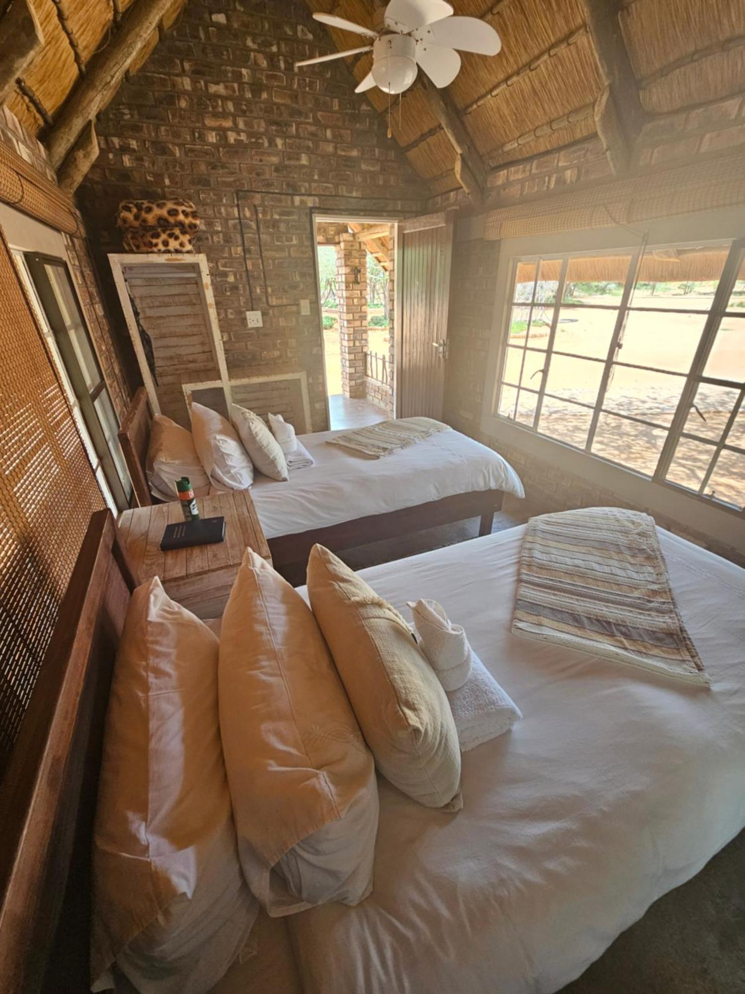 Kaoko Bush Lodge Kamanjab Kültér fotó