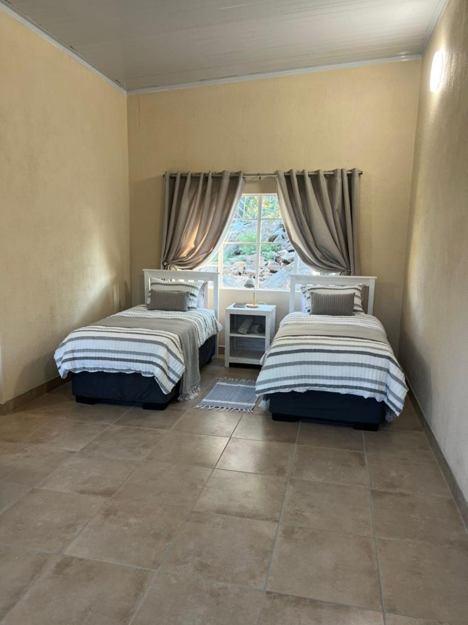 Kaoko Bush Lodge Kamanjab Kültér fotó