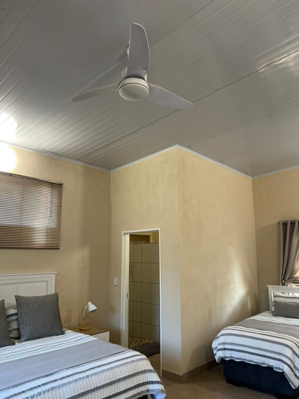 Kaoko Bush Lodge Kamanjab Kültér fotó