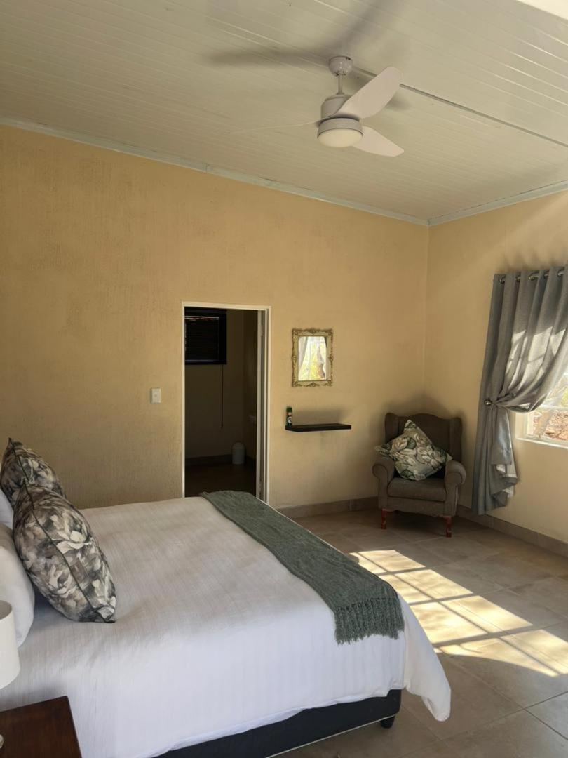 Kaoko Bush Lodge Kamanjab Kültér fotó